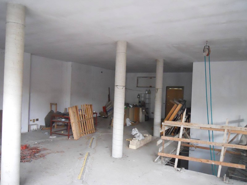 Immobile commerciale in Vendita a San Benedetto del Tronto, 400'000€, 200 m²