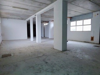 Laboratorio in Vendita a San Benedetto del Tronto, 150'000€, 300 m²
