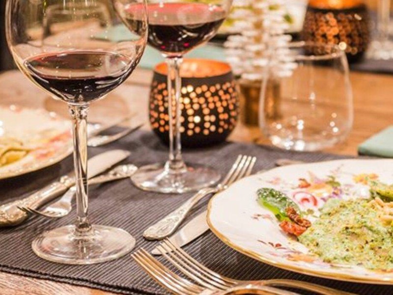 Attività commerciale in Vendita a San Benedetto del Tronto, 720 m²