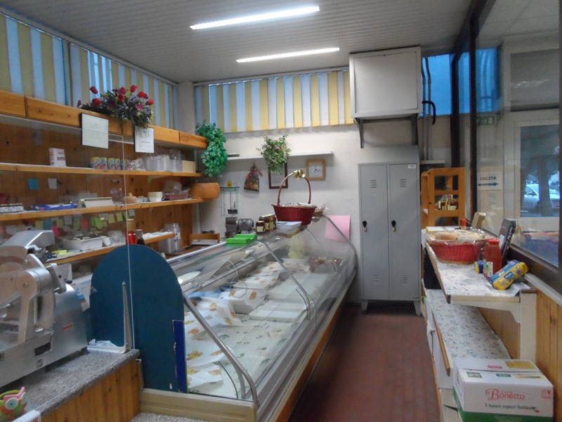 Attività commerciale in Vendita a San Benedetto del Tronto, 35'000€, 40 m²