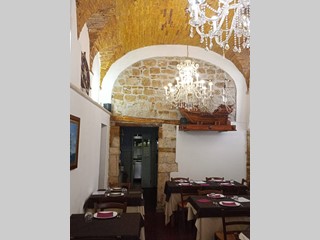 Attività commerciale in Vendita a Ascoli Piceno, 150 m²