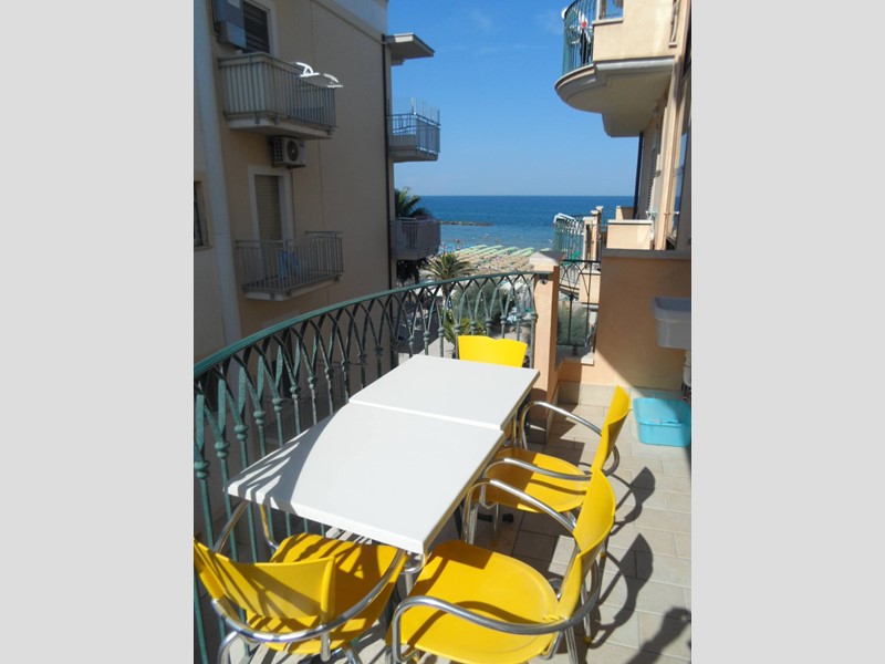 Monolocale in Vendita a San Benedetto del Tronto, 380'000€, 67 m²