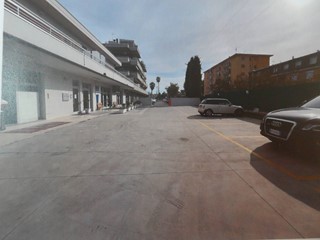 Box in Vendita a San Benedetto del Tronto, 15'000€, 12 m²