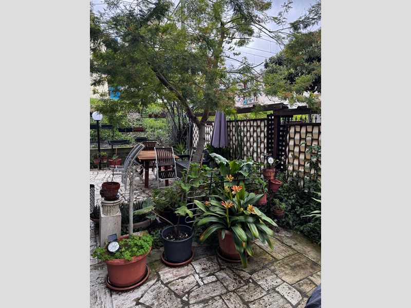 Casa Indipendente in Vendita a San Benedetto del Tronto, 750'000€, 450 m²