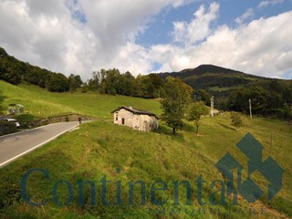 Rustico in Vendita a Santa Brigida, 79'000€, 288 m²