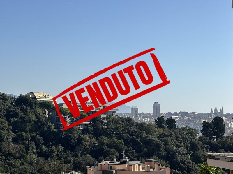 Appartamento in Vendita a Genova, 69'000€, 88 m²