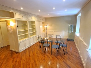 Appartamento in Vendita a Genova, 79'000€, 88 m²