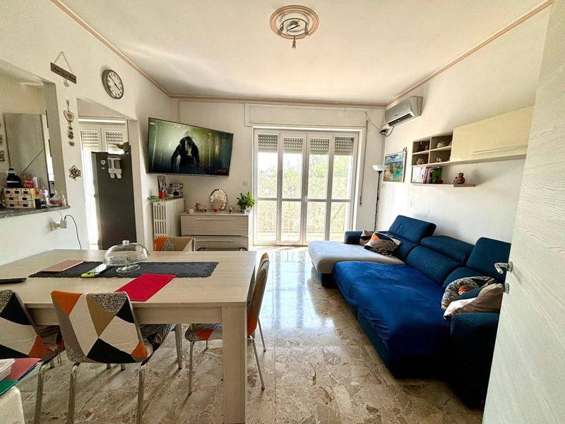 Quadrilocale in Vendita a Alessandria, 120'000€, 105 m²