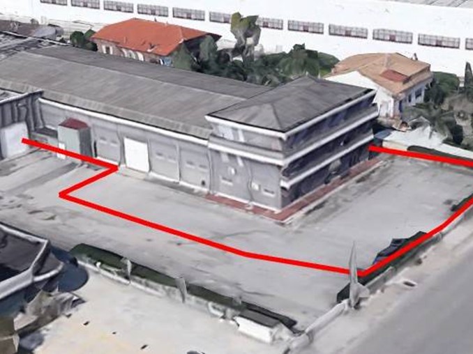 Capannone in Vendita a Tortoreto, 330'000€, 1500 m²