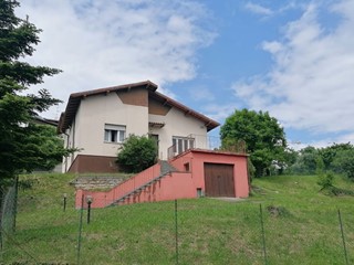 Villa in Vendita a Civate, 270'000€, 100 m²