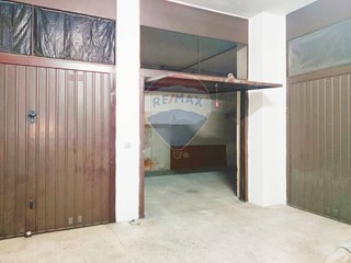 Box in Vendita a Manfredonia, 44'000€, 39 m²