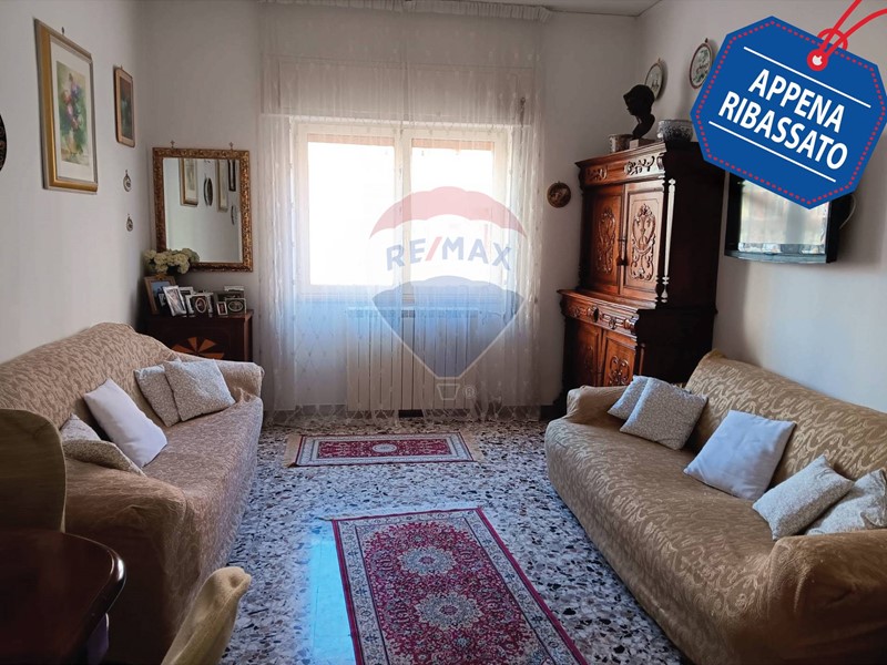 Appartamento in Vendita a Napoli, 200'000€, 70 m²