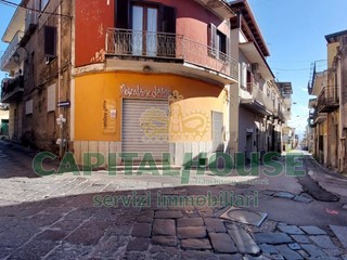 Immobile commerciale in Affitto a Terzigno, 400€, 55 m²