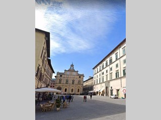 Immobile commerciale in Vendita a Città di Castello, 230'000€, 50 m²