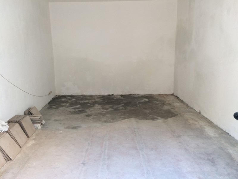 Attività commerciale in Vendita a Pisa, 35'000€, 25 m²