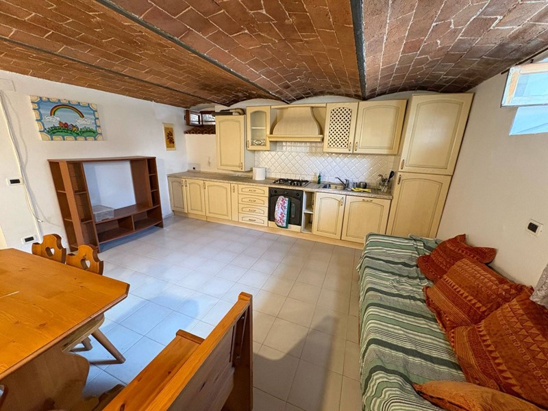 Trilocale in Vendita a Pisa, 145'000€, 90 m²