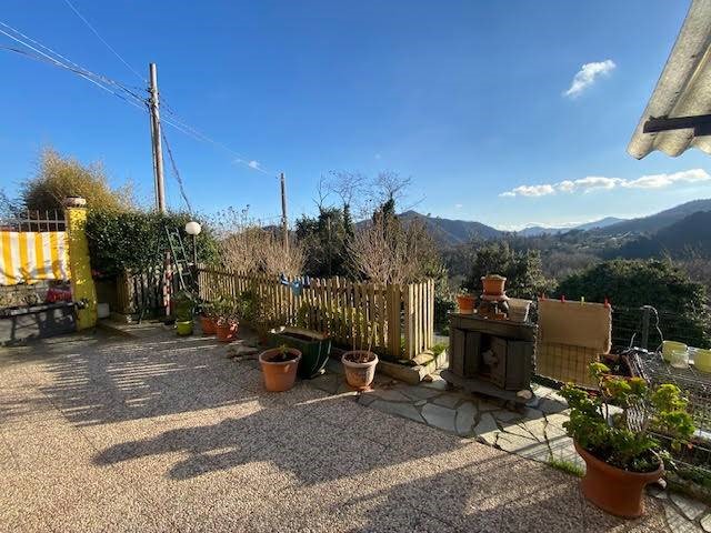 Casa Indipendente in Vendita a Stella, 250'000€, 140 m²