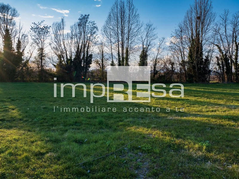 Terreno edificabile in Vendita a Breda di Piave, 85'000€, 800 m²