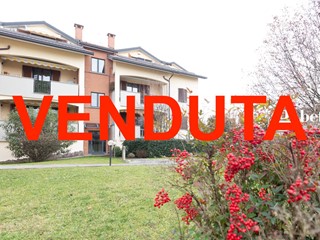 Trilocale in Vendita a Aicurzio, 199'000€, 111 m²