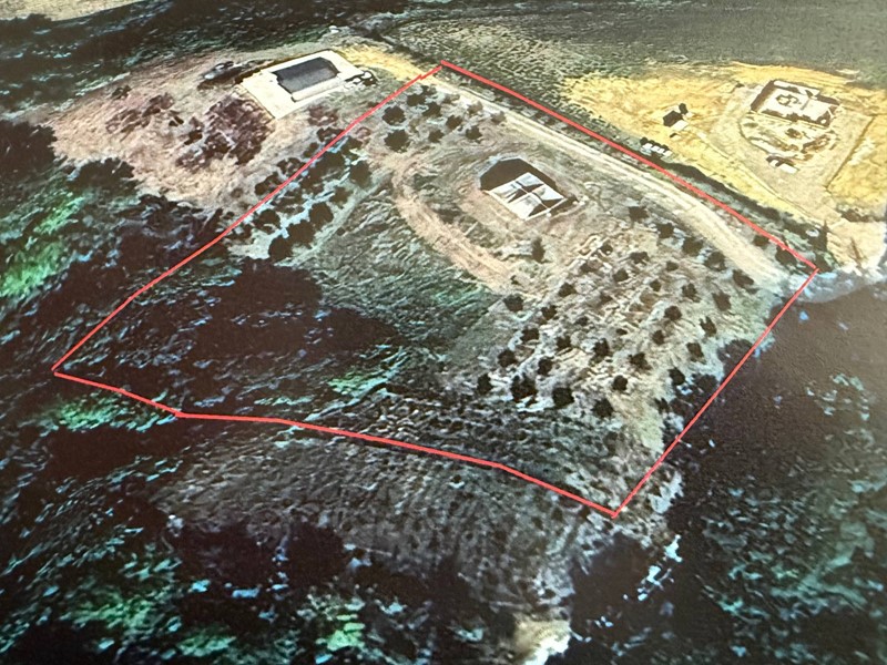 Terreno agricolo in Vendita a Lapedona, 150'000€, 67 m²