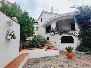 Villa in Vendita a Siniscola, 490'000€, 230 m²