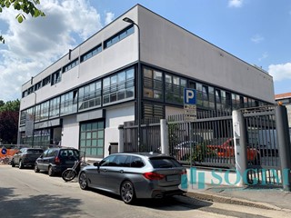 Ufficio in Vendita a Milano, 2'200'000€, 503 m²