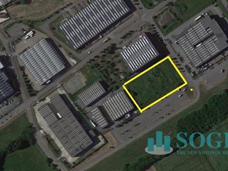 Terreno industriale in Vendita a Abbiategrasso, 870'000€, 7000 m²