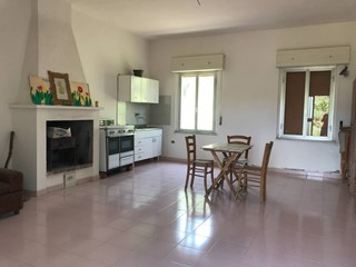 Rustico in Vendita a Pollutri, 50'000€, 64 m²