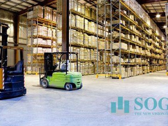 Capannone in Affitto a Nogarole Rocca, 7627 m²