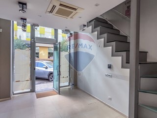 Immobile commerciale in Vendita a Siracusa, 59'000&euro;, 28 m²