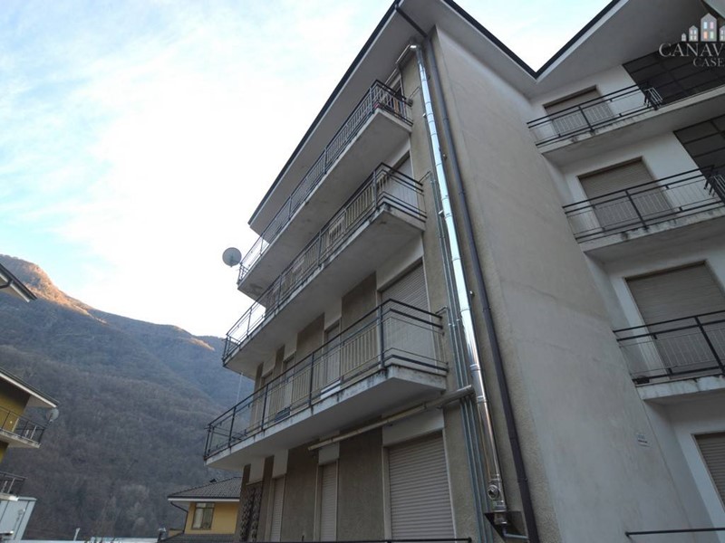 Quadrilocale in Vendita a Sparone, 25'000€, 70 m²