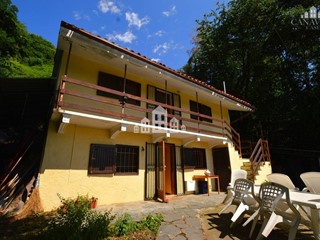 Casa Indipendente in Vendita a Val di Chy, 69'000€, 71 m²
