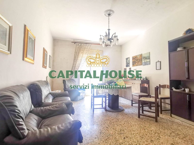 Trilocale in Vendita a Capua, 40'000€, 80 m²
