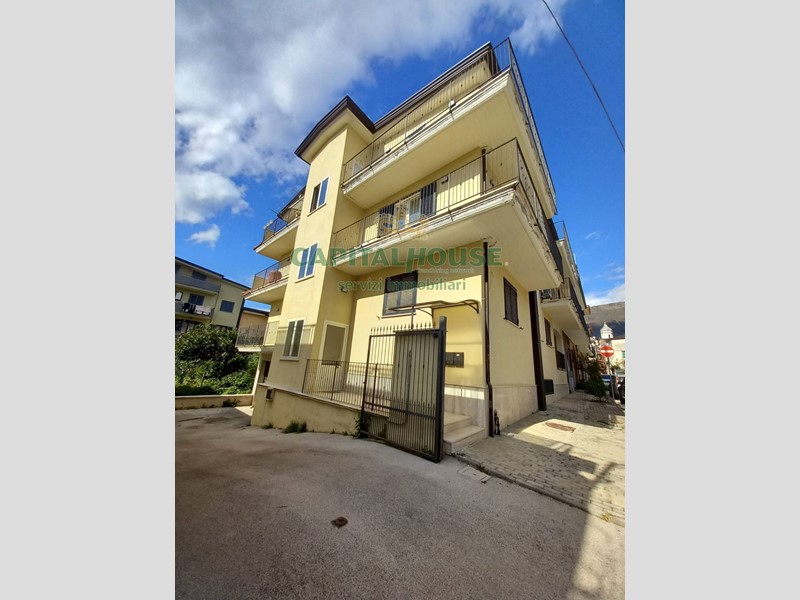 Trilocale in Vendita a Mugnano del Cardinale, 129'000€, 95 m²