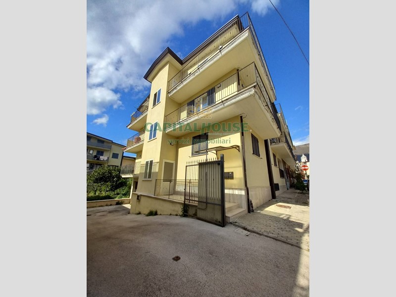 Trilocale in Vendita a Mugnano del Cardinale, 129'000€, 95 m²