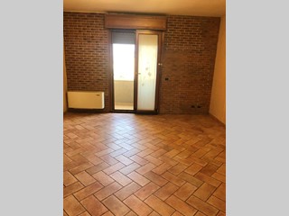 Trilocale in Vendita a Lodi Vecchio, 115'000€, 85 m²