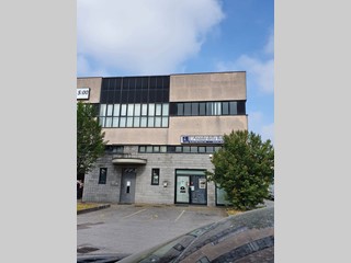 Immobile commerciale in Vendita a Lodi Vecchio, 65'000€, 45 m²