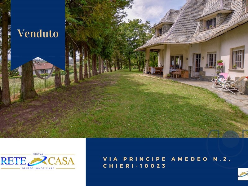 Villa in Vendita a Pino Torinese, 830'000€, 660 m²