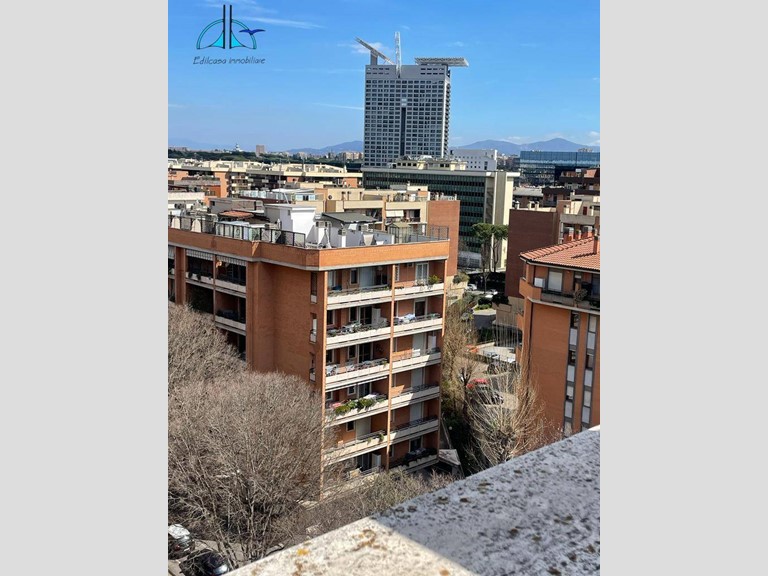 Quadrilocale in Affitto a Roma, 1'200€, 98 m²