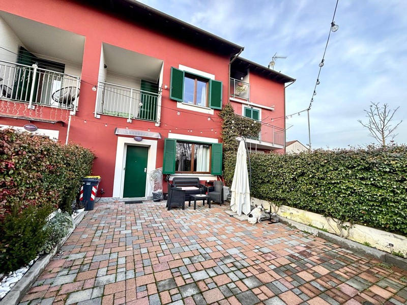 Villetta a schiera in Vendita a Alessandria, 165'000€, 140 m²