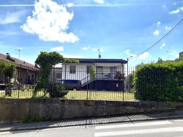 Appartamento in Vendita a Casteggio, 140'000€, 150 m²