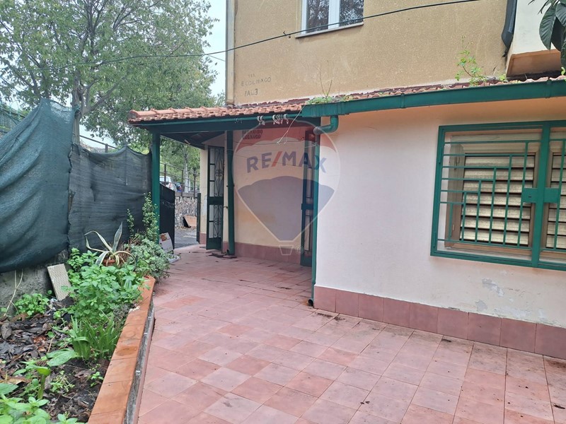 Casa Semi Indipendente in Vendita a Catania, 85'000&euro;, 86 m²