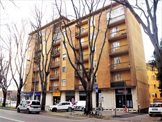 Immobile commerciale in Vendita a Ferrara, 80'000€, 60 m²