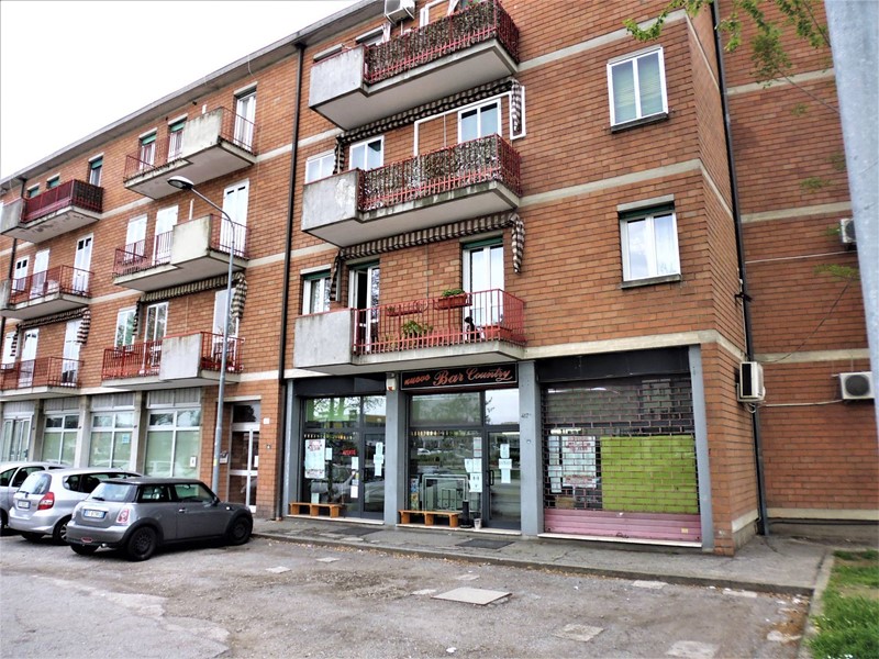 Immobile commerciale in Vendita a Ferrara, 190'000€, 180 m²