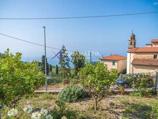 Trilocale in Vendita a Ventimiglia, 218'000€, 75 m²