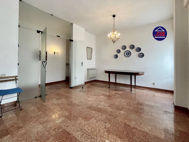 Appartamento in Vendita a Pesaro, 210'000€, 104 m²