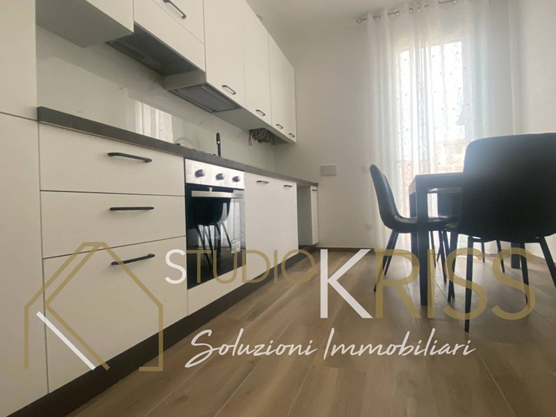 Appartamento in Affitto a Ferrara, 1'500&euro;, 160 m²