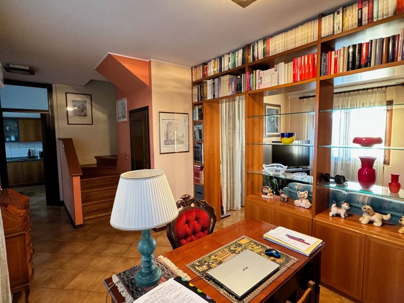 Casa Semi Indipendente in Vendita a Villorba, 265'000€, 200 m²