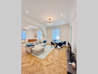 Bilocale in Vendita a Trieste, 275'000€, 80 m²