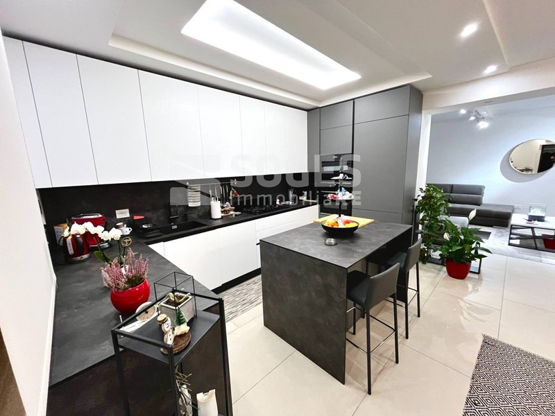 Appartamento in Vendita a Loro Ciuffenna, 180'000€, 120 m²